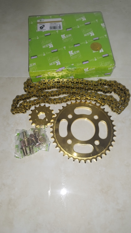 دنده زنجیر طلایی فولادی همراه با پیچ طبق درجه یک